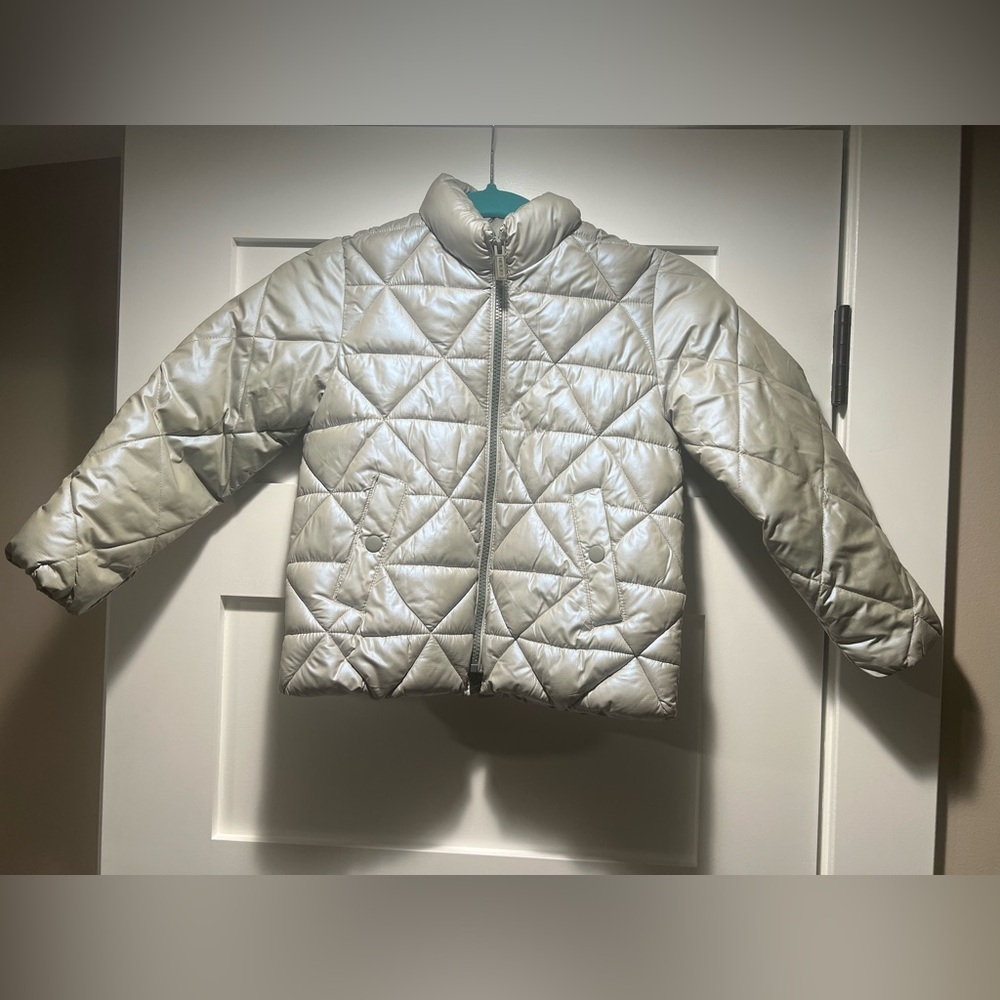 ZARA Girls Lightweight Silver Puffer Jacket Size 7 (122cm) Quilted Coat - Picture 2 of 10